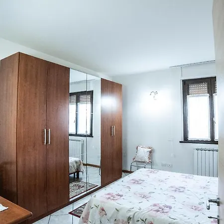 Отель Adriana's House *